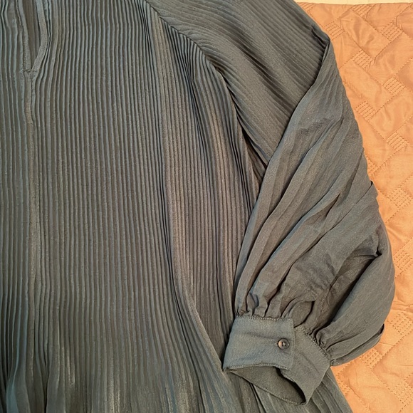 Treasure & Bond Dark Green Pleated Dress - Size S - Picture 3 of 4